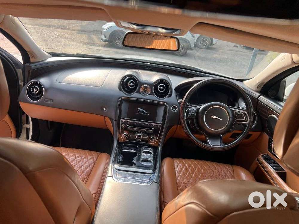 Jaguar Xj L 2.0 Petrol, 2017, Petrol