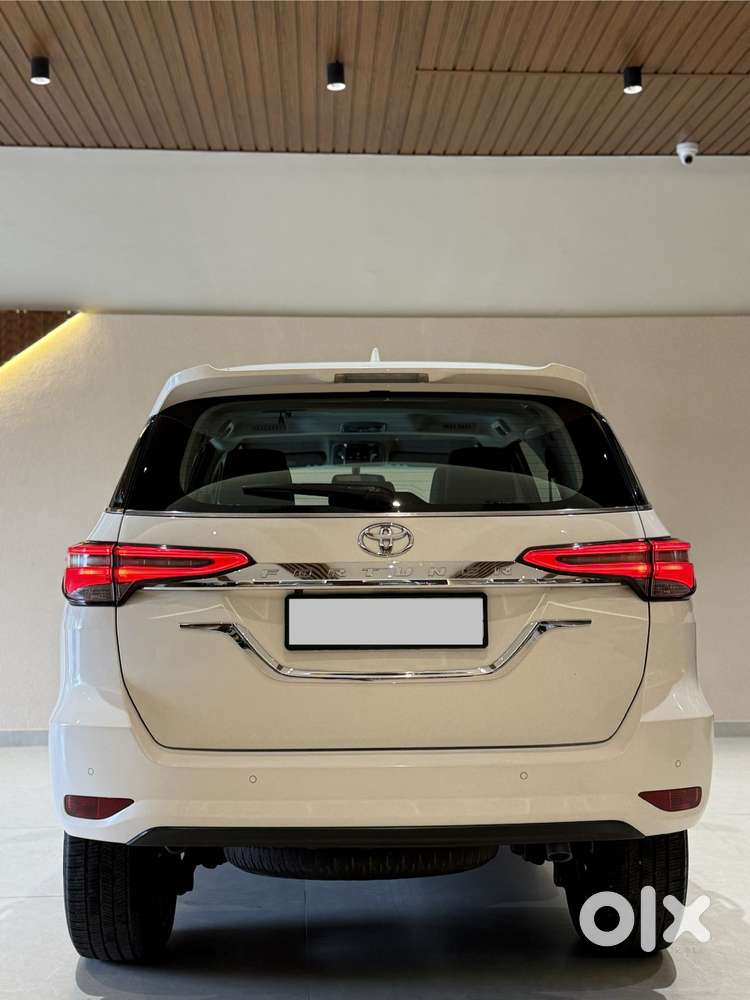 Toyota Fortuner [2021-ongoing] 2.8 2wd Diesel At, 2021, Diesel