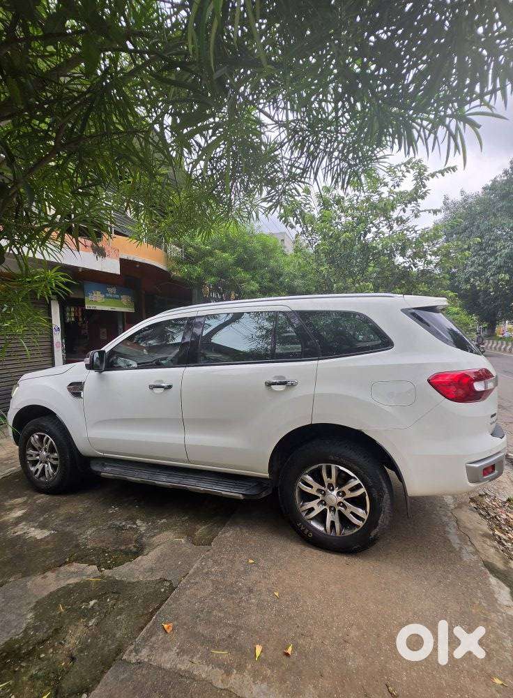 Ford Endeavour 3.2 Titanium Plus 4x4 At, 2017, Diesel