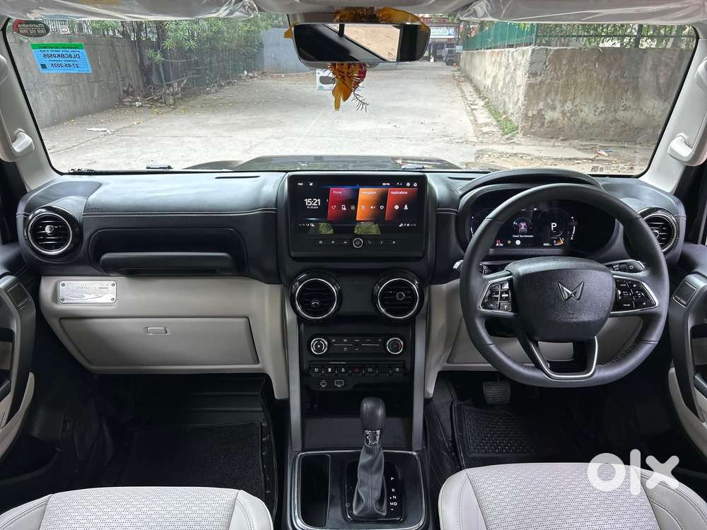 Mahindra Thar Roxx Ax7 L Petrol At 2wd, 2025, Petrol