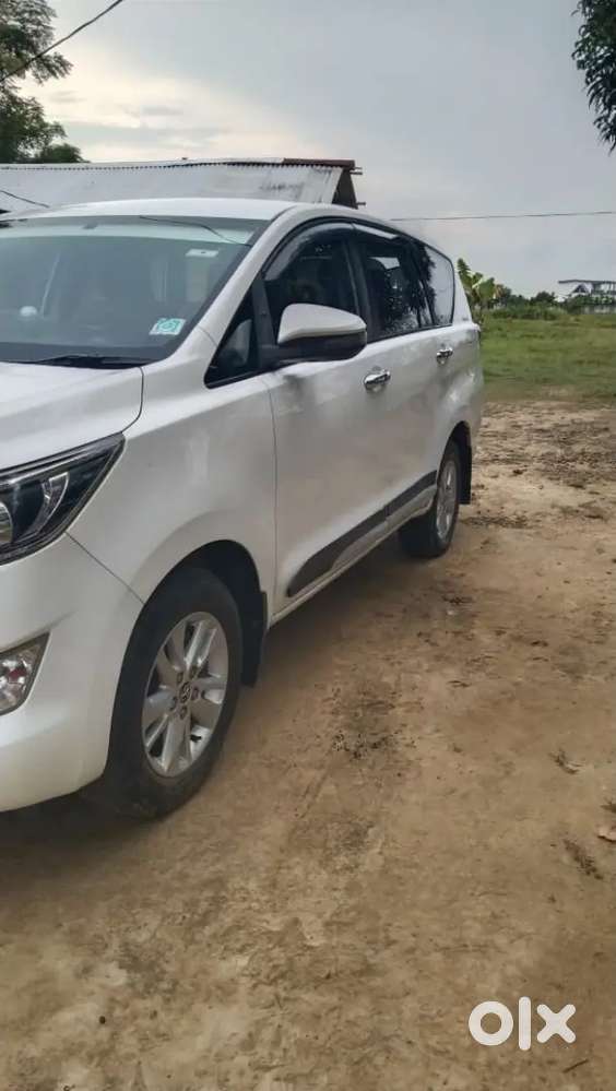 Toyota Innova Crysta 2019