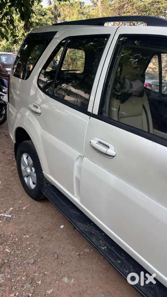 Tata Safari Storme 2015 Ex With Alloy Wheels