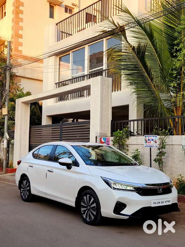 Honda City Zx 2023 Petrol Well Maintained