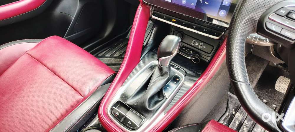 Mg Astor 1.3 Savvy Turbo At S Red, 2023, Petrol