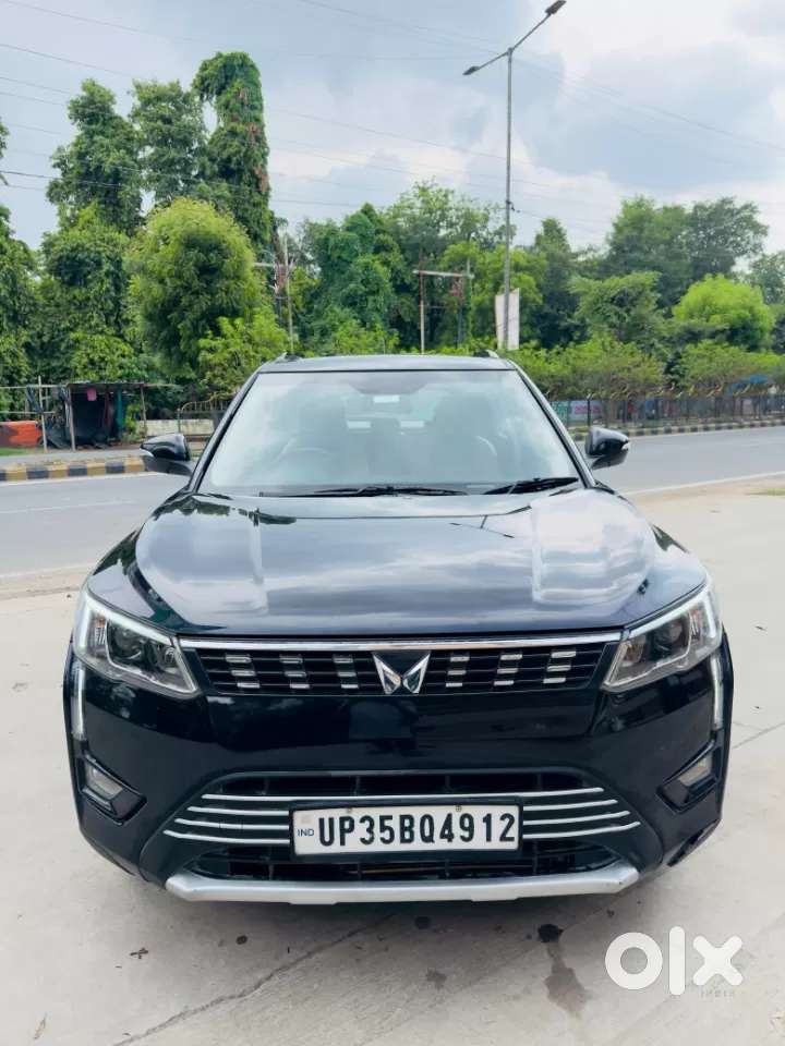 Mahindra Xuv300 W8 Diesel, 2023, Diesel