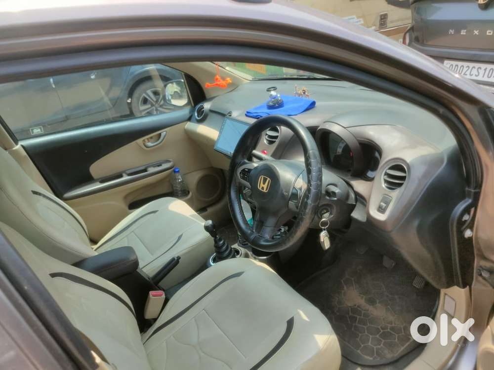 Honda Brio Petrol Well Maintained