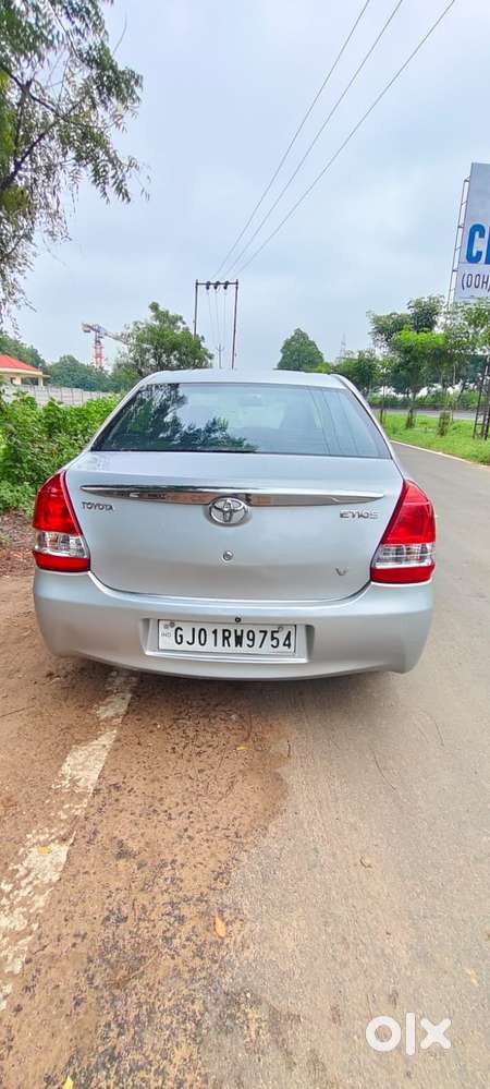 Toyota Etios 2010-2012 G, 2011, Cng & Hybrids