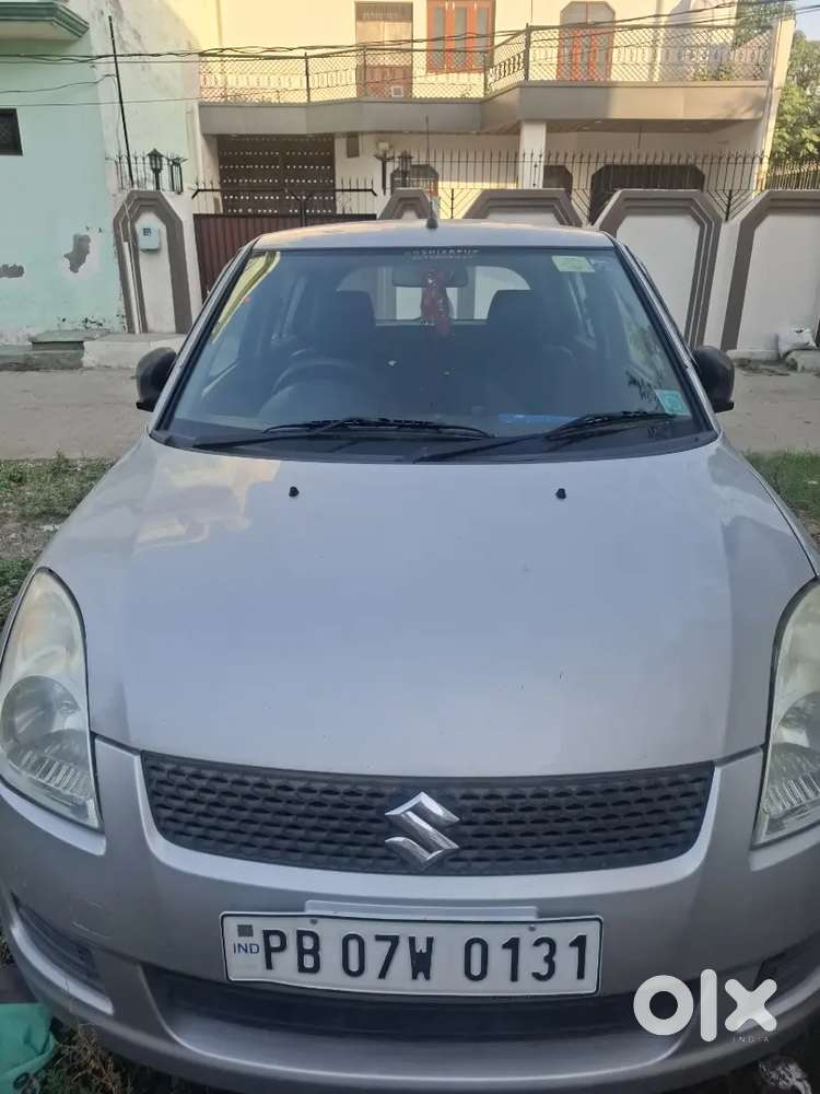 Maruti Suzuki Swift 2009 Diesel 132000 Km Driven