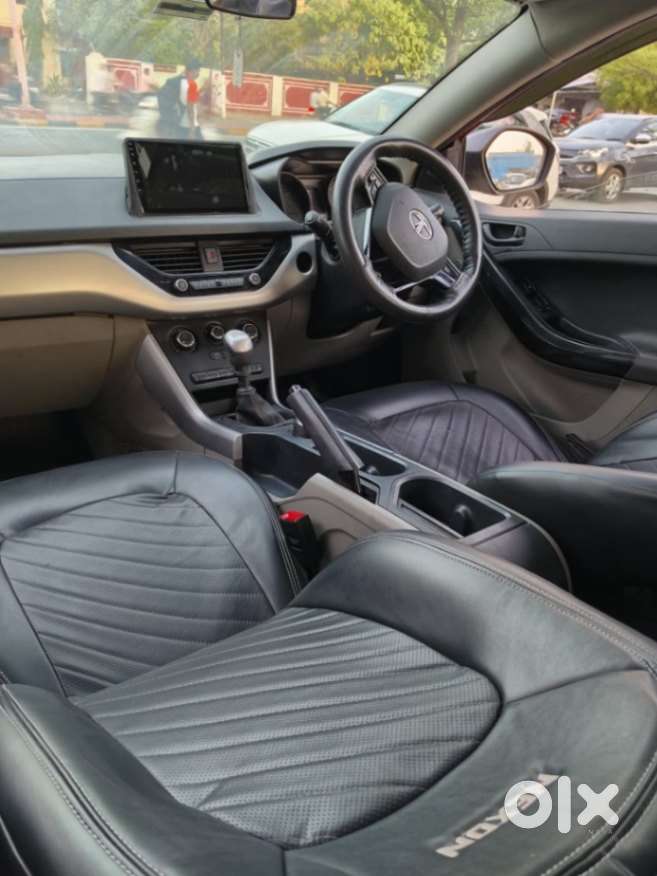 Tata Nexon 1.2 Revotron Xm (s), 2019, Petrol