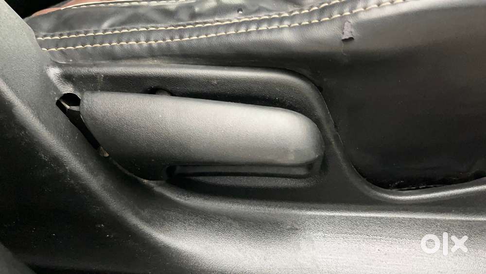 Maruti Suzuki Swift 1.2 Lxi (o), 2017, Petrol