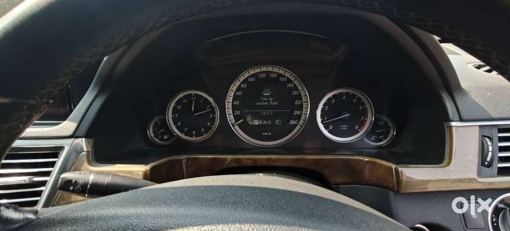 Mercedes-benz E-class E 200, 2011, Petrol