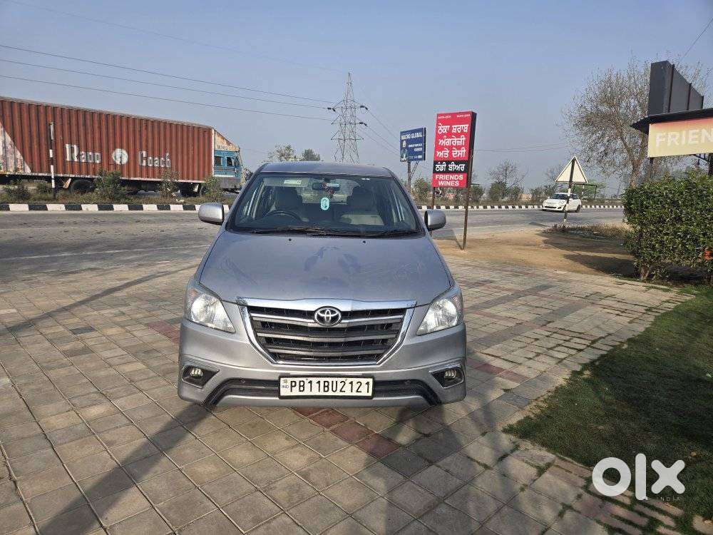 Toyota Innova 2.5 G (diesel) 7 Seater, 2015, Diesel