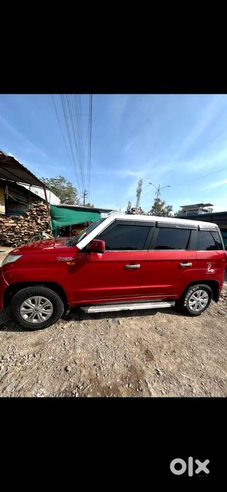 Mahindra Tuv 300