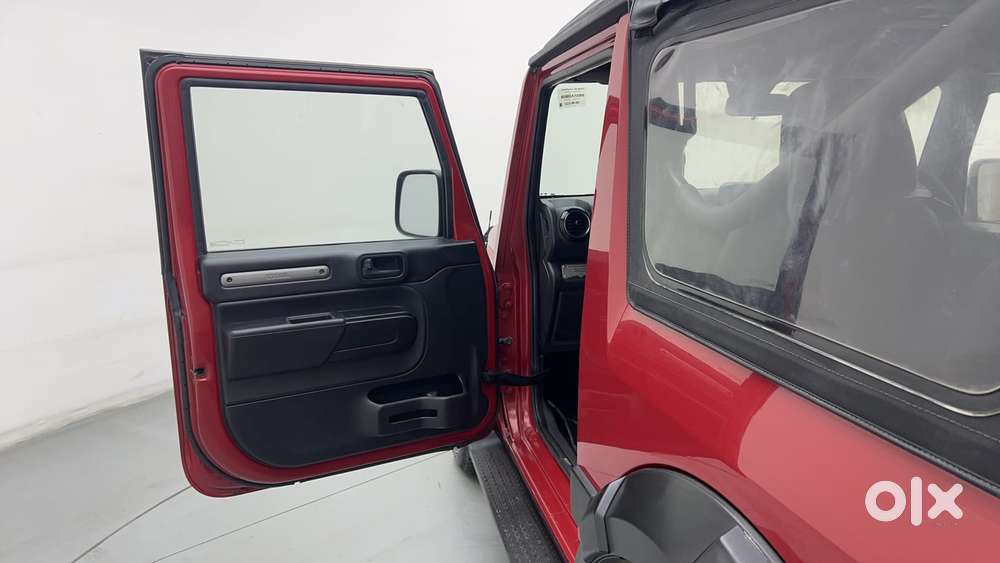 Mahindra Thar 2.2 Lx Convertible Diesel At 4 Str, 2022, Diesel