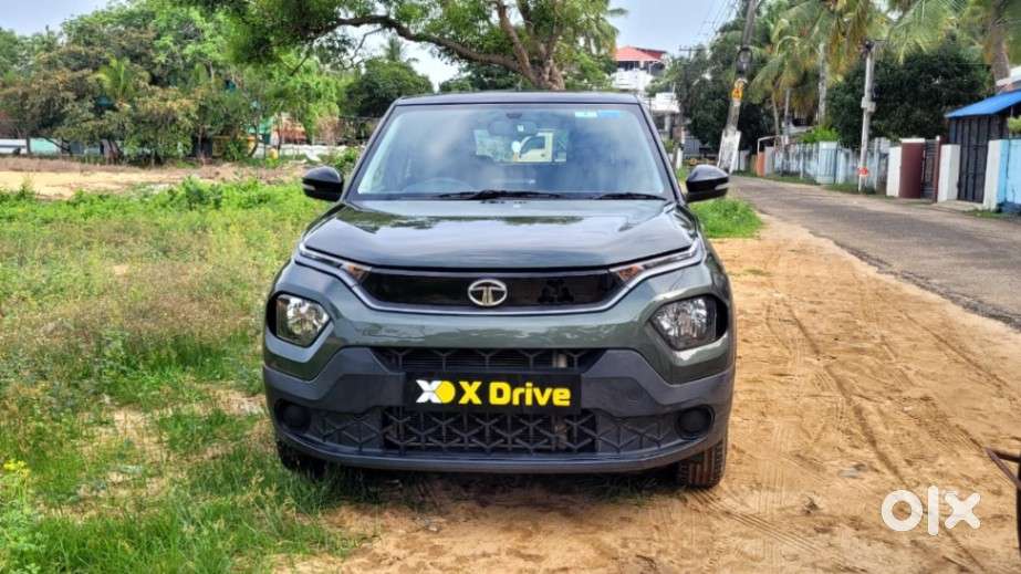 Tata Punch Camo Adventure Mt, 2023, Petrol