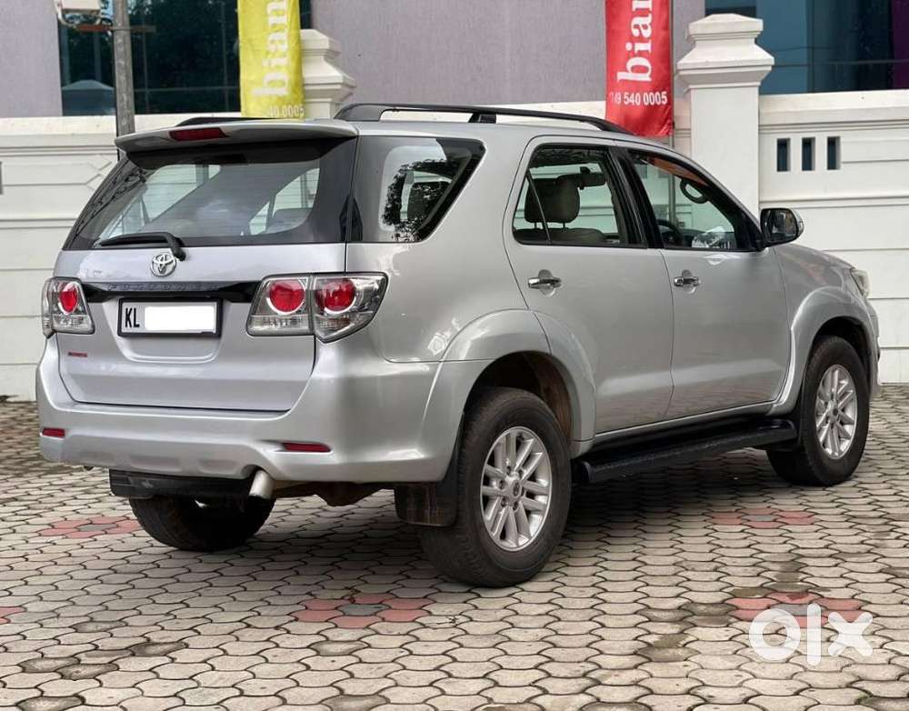 Toyota Fortuner 3.0 4x2 Automatic, 2012, Diesel