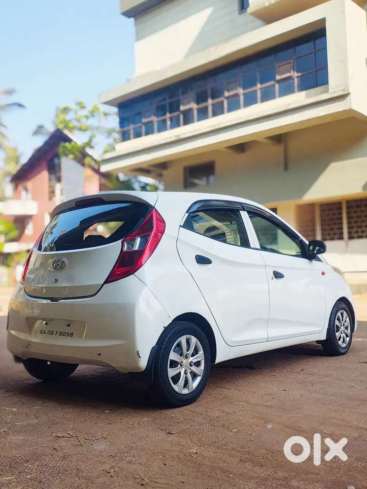Hyundai Eon 2011 Petrol Well Maintained