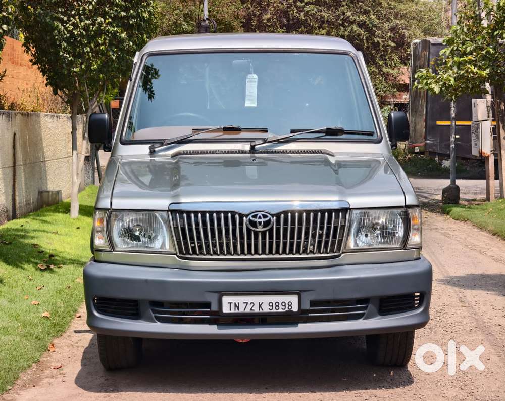 Toyota Qualis Gs G4, 2004, Diesel