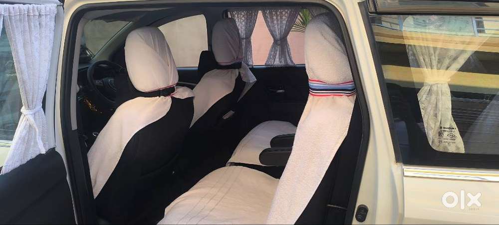 Premium And Luxurious Car , Feel Like New Car.