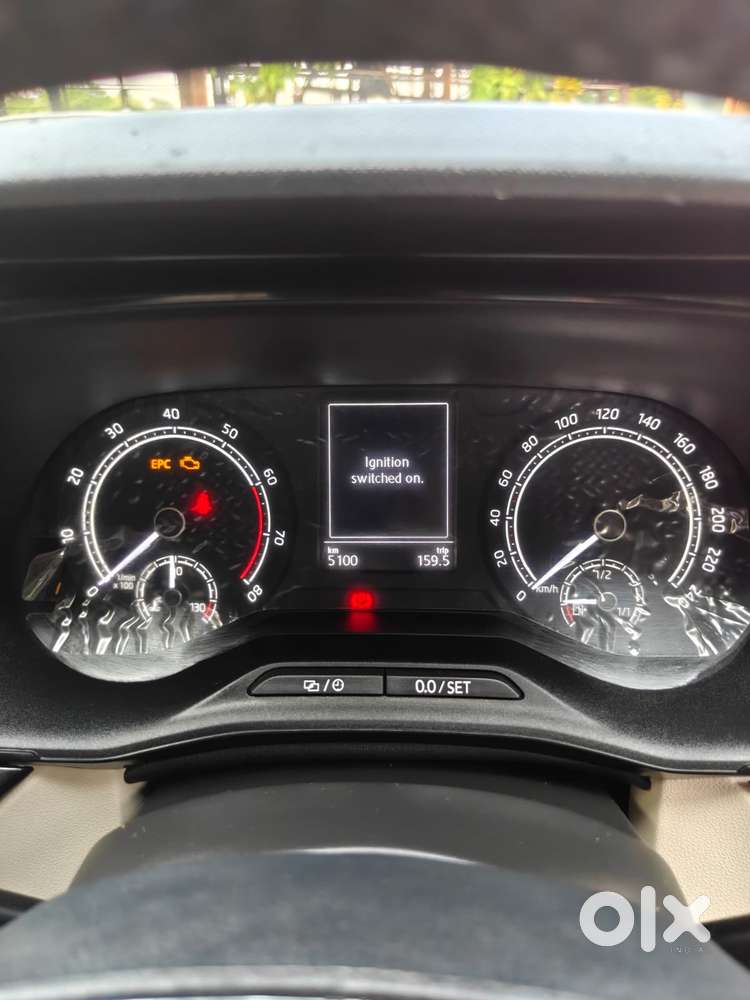 Skoda Slavia 1.0 Ambition Tsi, 2023, Petrol
