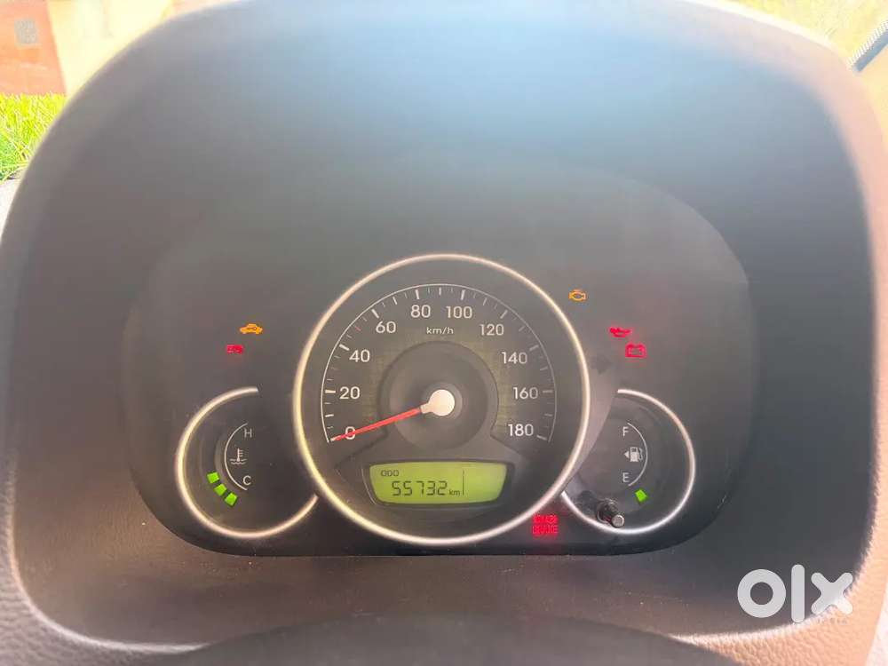 Hyundai Eon Magna+ 2013 Petrol Manual