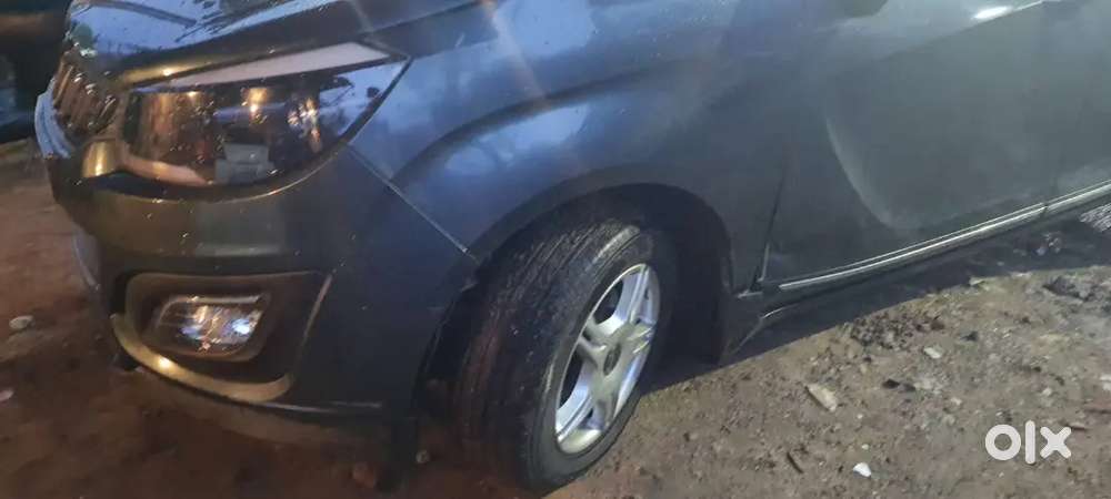 Mahindra Marazzo 2018 Diesel 150000 Km Driven