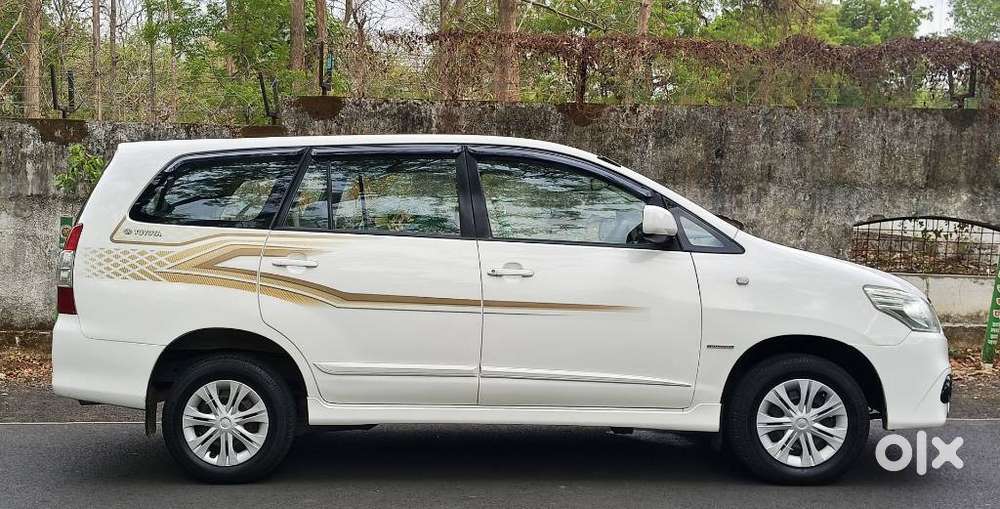 Toyota Innova 2.5 Gx 8 Str Bs-iii, 2013, Diesel