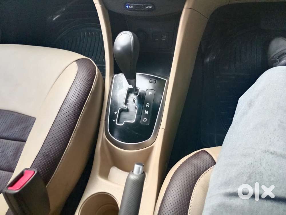 Hyundai Verna Sx(o) Petrol At, 2015, Petrol