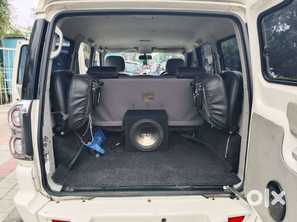 Mahindra Scorpio S6 Plus, 2016, Diesel