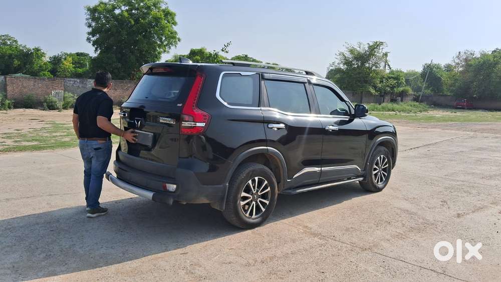 Mahindra Scorpio-n 2.0 Z8 Petrol Mt 7 Str, 2025, Petrol