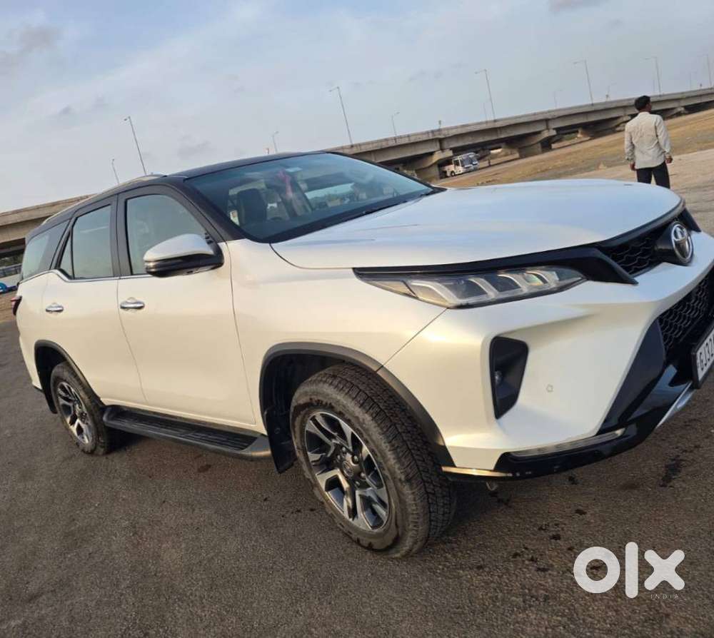 Toyota Fortuner Legender 4x2 At 2.8, 2024, Diesel