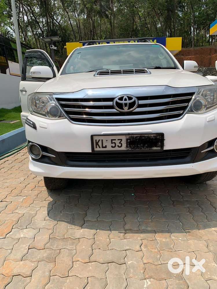 Toyota Fortuner 2015 Diesel Good Condition Hr Re Reg Kerala First 7yrs