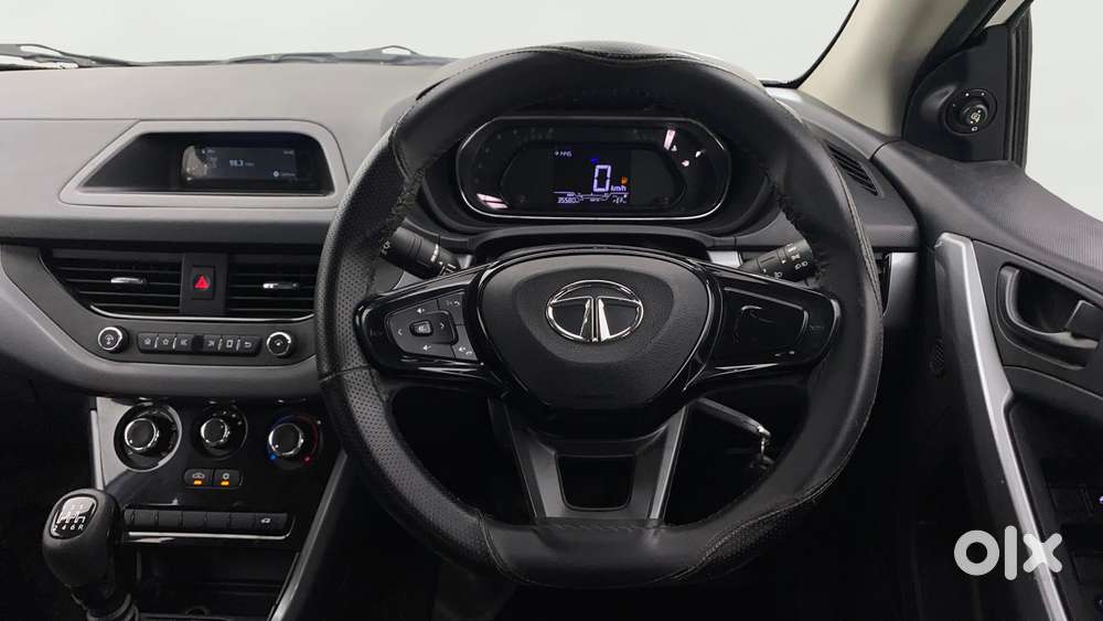 Tata Nexon 1.2 Revotron Xm (s), 2020, Petrol
