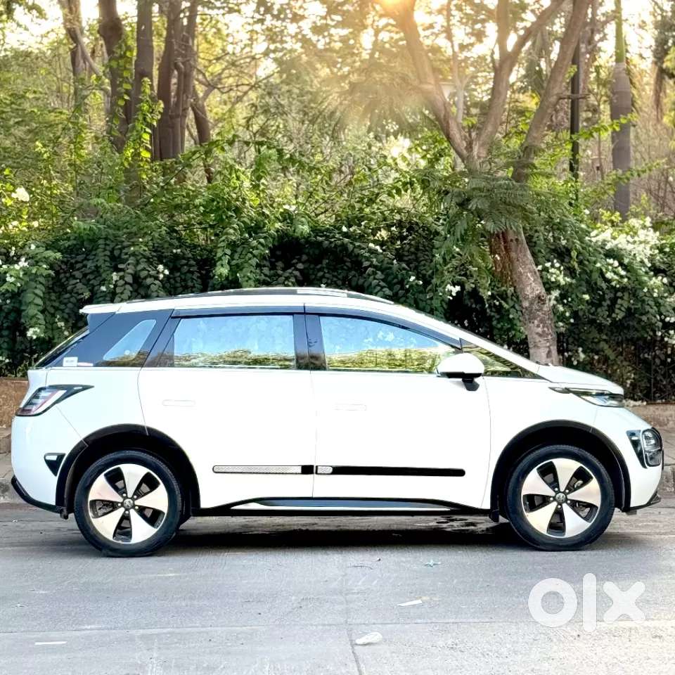 Mg Windsor Ev Essence, 2025, Electric