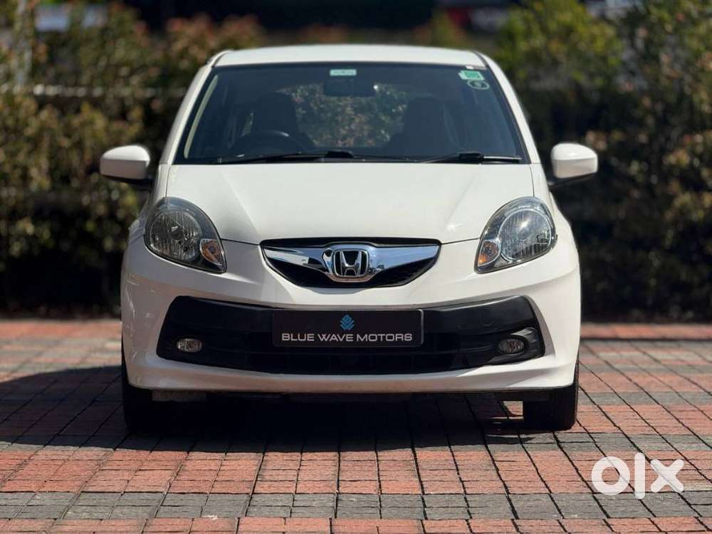 Honda Brio 2011-2013 V Mt, 2012, Petrol