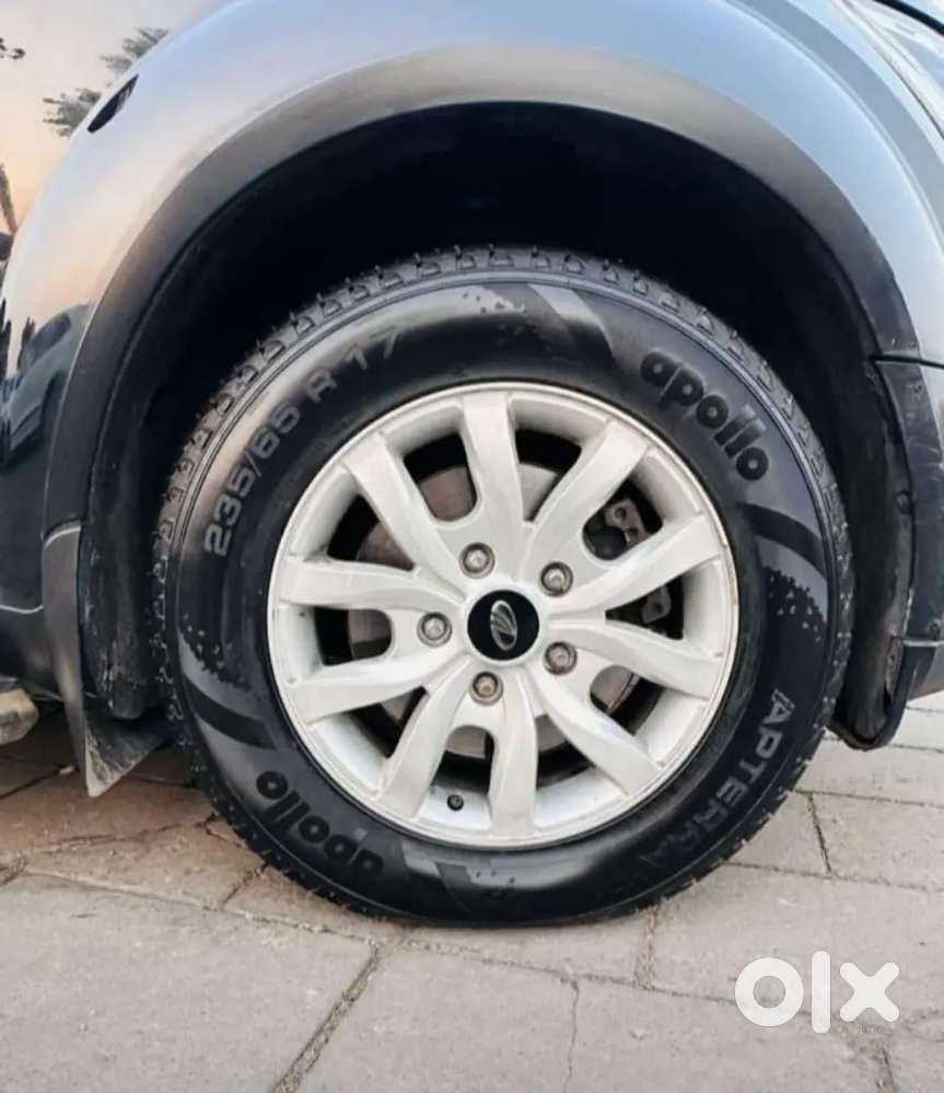 Mahindra Xuv500 2018 Diesel 83000 Km Driven