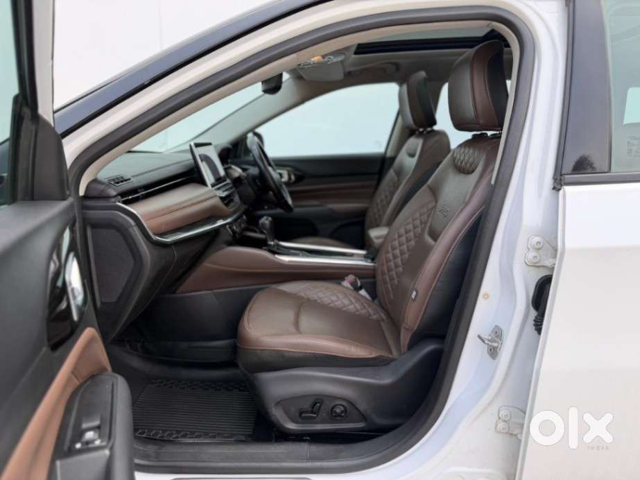 Jeep Meridian 2.0 Limited (o) 4x2 At, 2022, Diesel
