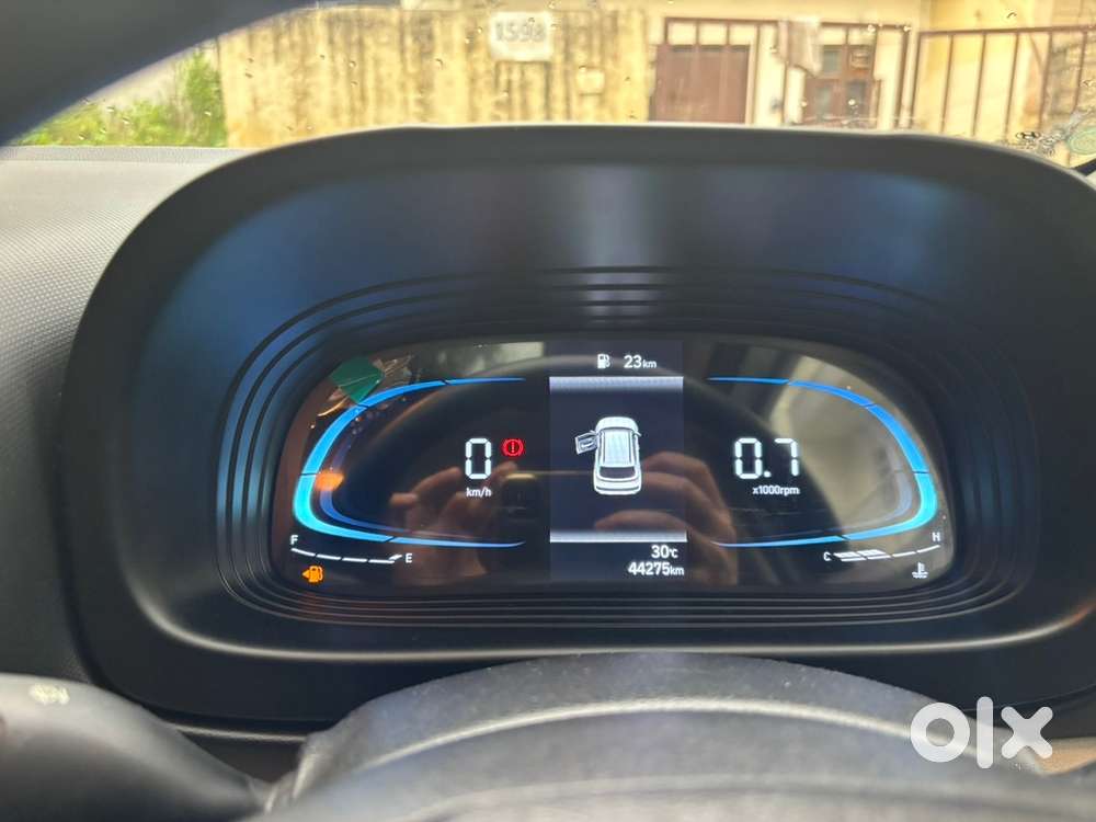 Hyundai Venue Petrol 2025