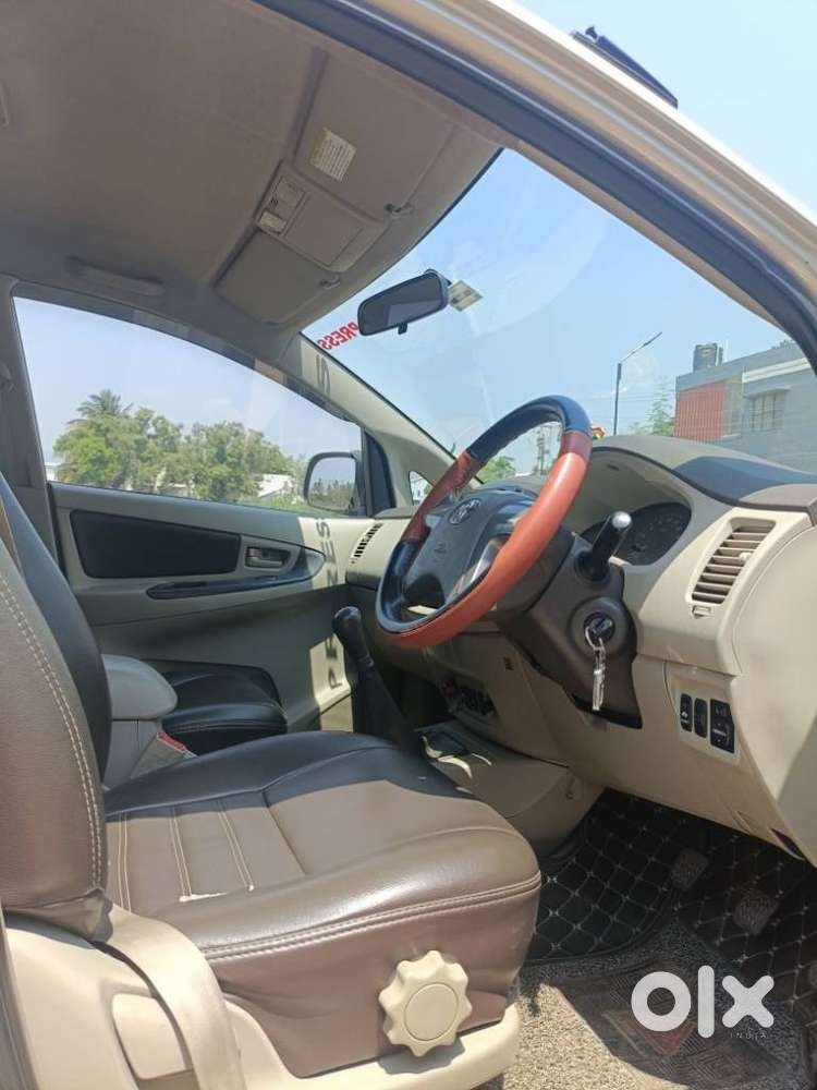 Toyota Innova 2.5 G (diesel) 7 Seater, 2013, Diesel