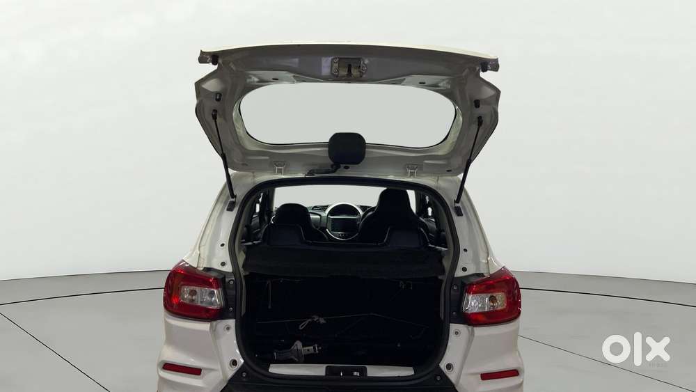 Maruti Suzuki S-presso Vxi Plus, 2022, Petrol