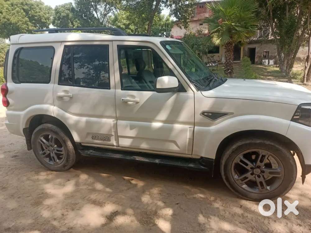Mahindra Scorpio 2019 Diesel S7