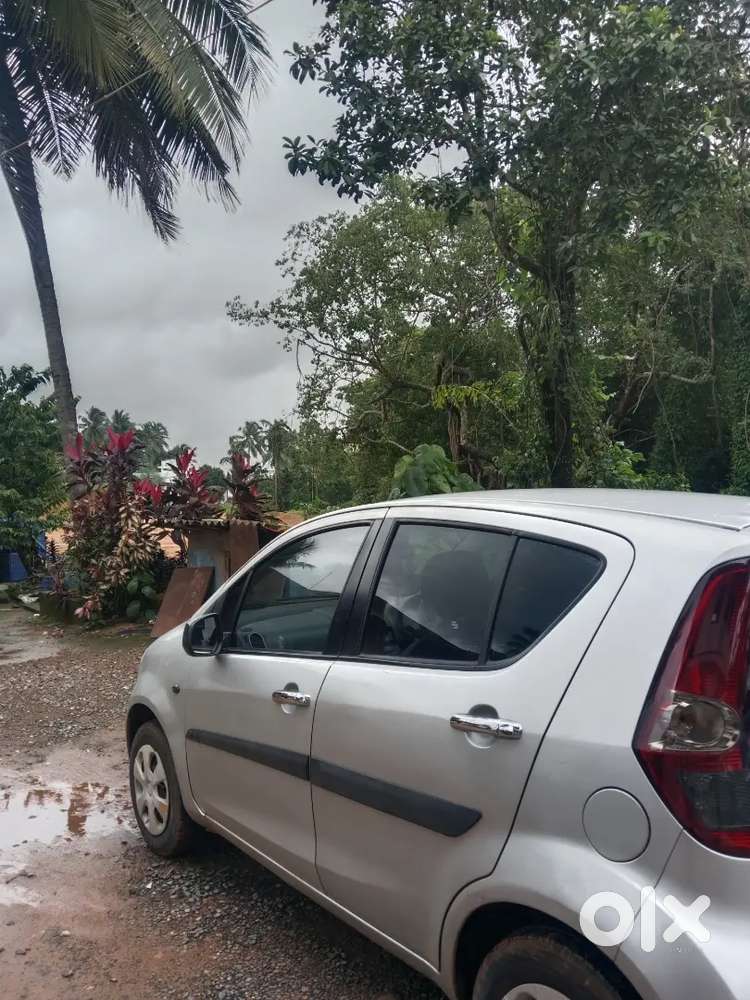 Maruti Ritz Vxi 2011