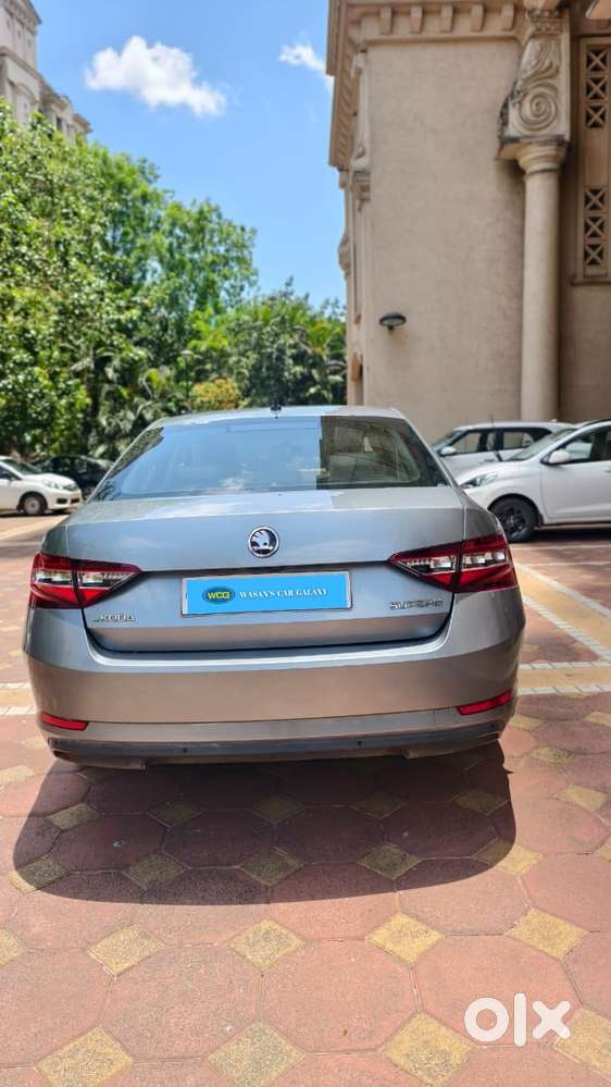 Skoda Superb 2.0 L&k Tsi At, 2018, Petrol