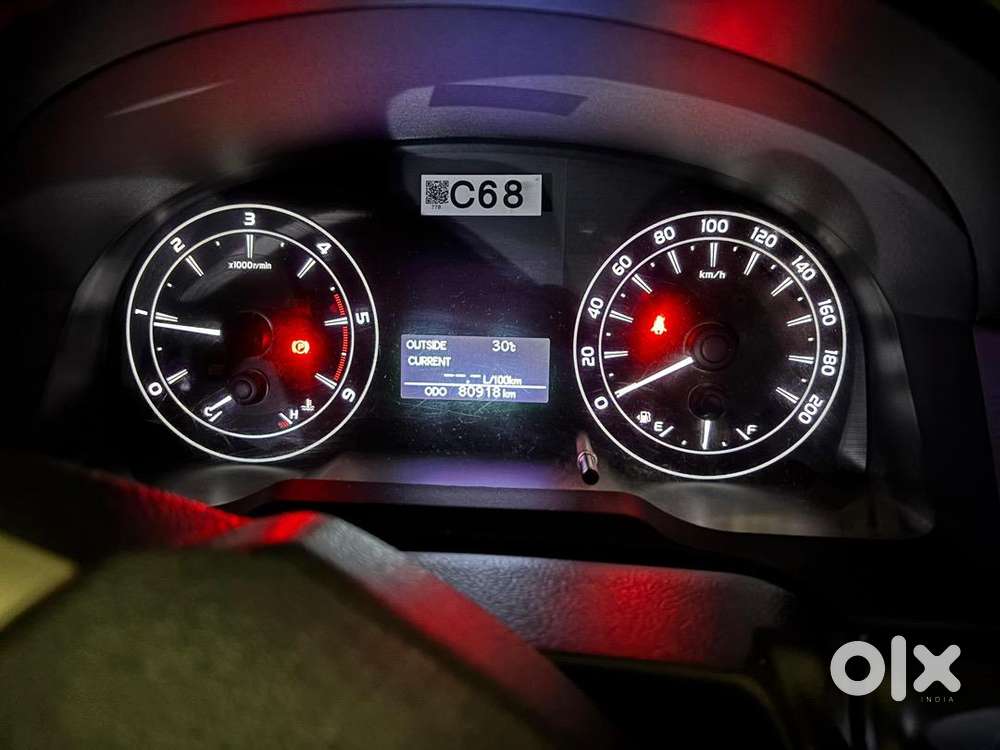 Toyota Innova Crysta 2018 Diesel Well Maintained