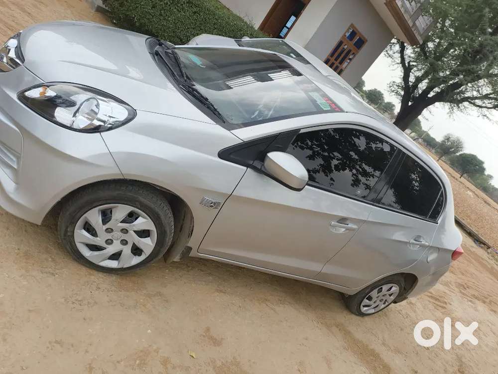 Honda Amaze 2013 Diesel 72000 Km Driven A One Condition
