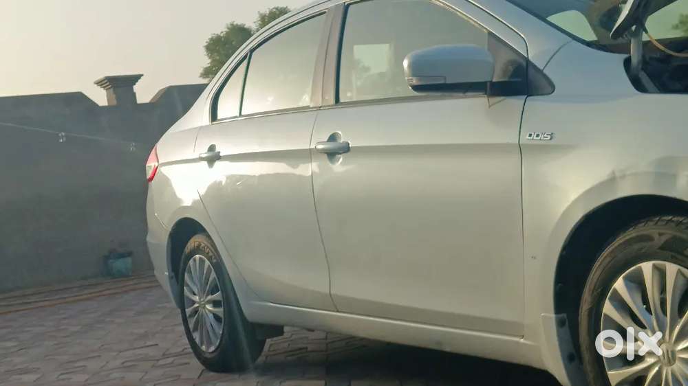 Maruti Suzuki Ciaz 2015 Diesel 124000 Km Vdi+ Shvs Hybrid