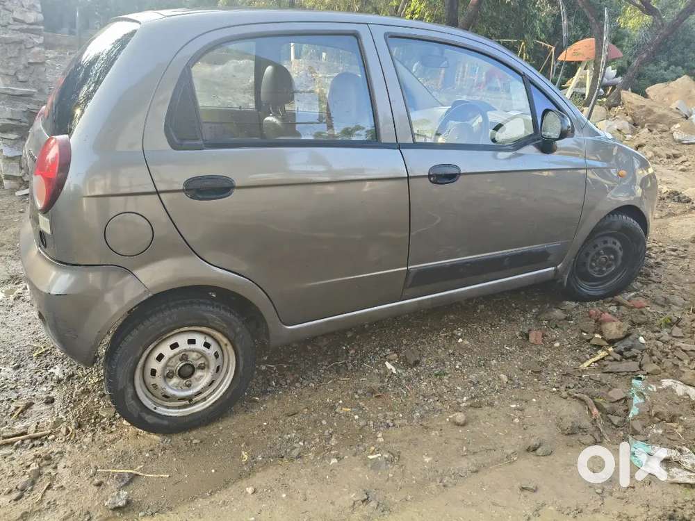 Chevrolet Spark 2011 Petrol Well Maintained/till 2031