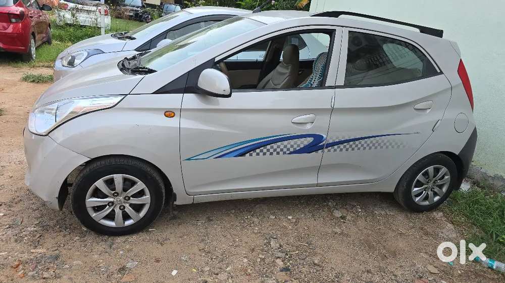 Hyundai Eon Sportz 2011