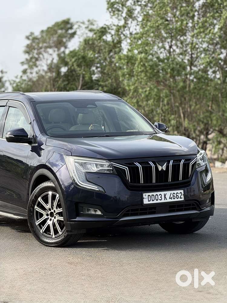 Mahindra Xuv700 2.0 Ax 7 Petrol At Str, 2022, Petrol
