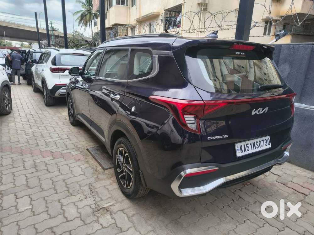 Kia Carens Luxury Plus 2022